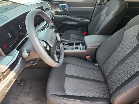New 2026 Kia Sorento LX image 11
