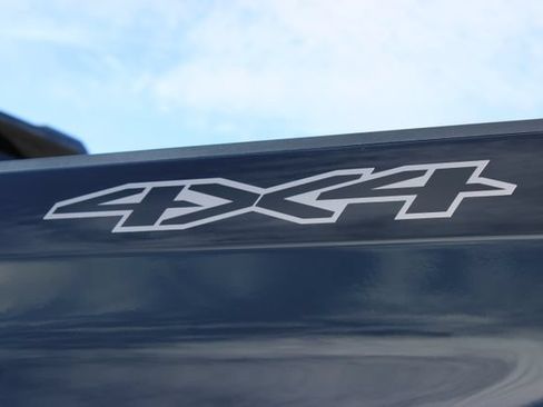 Used 2025 Chevrolet Silverado 1500 RST w/ Dark Appearance Package AWD/4WD image 18