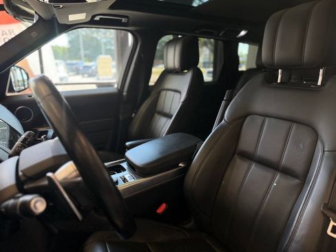 Used 2019 Land Rover Range Rover Sport Supercharged AWD/4WD image 9