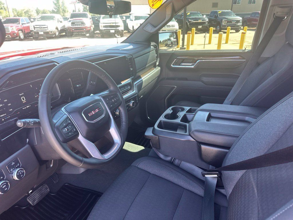 Used 2025 GMC Sierra 1500 Elevation AWD/4WD image 14