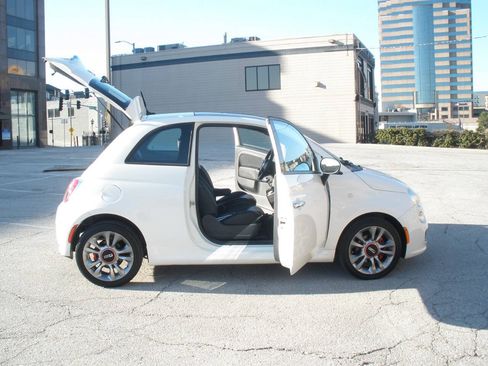 Used 2015 FIAT 500 Sport w/ Comfort/Convenience Group FWD image 19