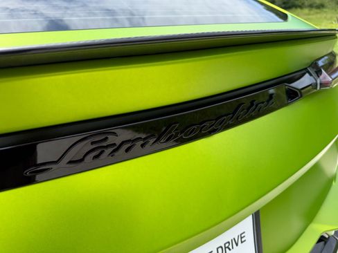 Used 2023 Lamborghini Urus Performante AWD/4WD image 80