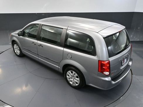 Used 2016 Dodge Grand Caravan American Value Package image 50