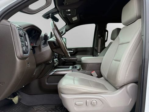 Used 2023 Chevrolet Silverado 2500 LTZ w/ LTZ Premium Package image 9