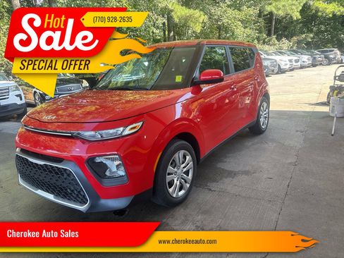 Used 2022 Kia Soul LX FWD image 1
