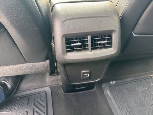 Used 2023 GMC Terrain SLT w/ Elevation Edition image 18