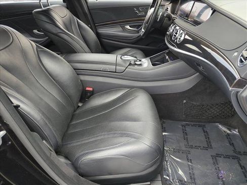 Used 2015 Mercedes-Benz S 550 Sedan image 21