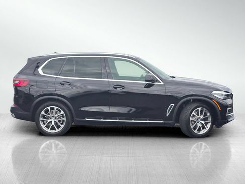 Used 2022 BMW X5 sDrive40i w/ Premium Package RWD image 3