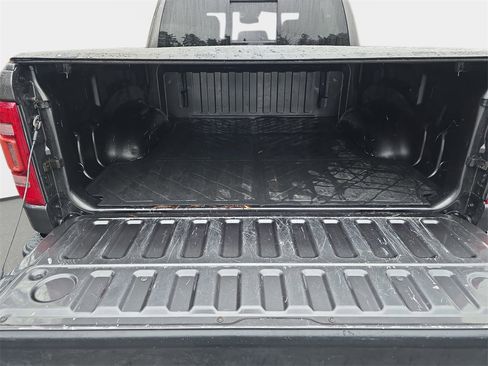 Used 2020 RAM 1500 Laramie w/ Sport Appearance Package image 12