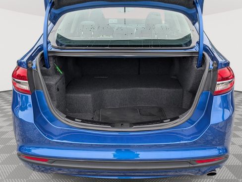 Used 2018 Ford Fusion S FWD image 14