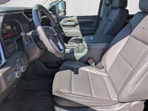 New 2026 GMC Sierra 3500 Denali w/ Technology Package AWD/4WD image 14