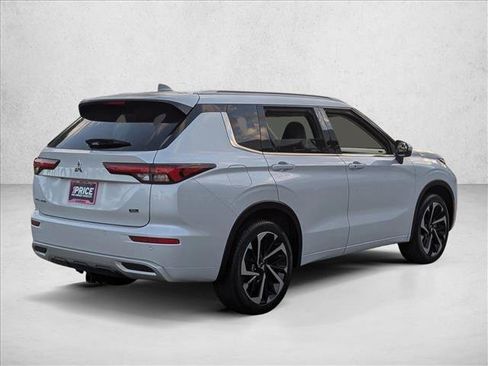 Used 2022 Mitsubishi Outlander SEL image 5