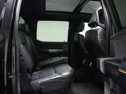 Used 2024 Ford F450 Platinum image 15