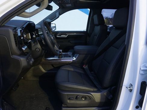 New 2026 Chevrolet Silverado 1500 LTZ w/ Z71 Off-Road Package image 10