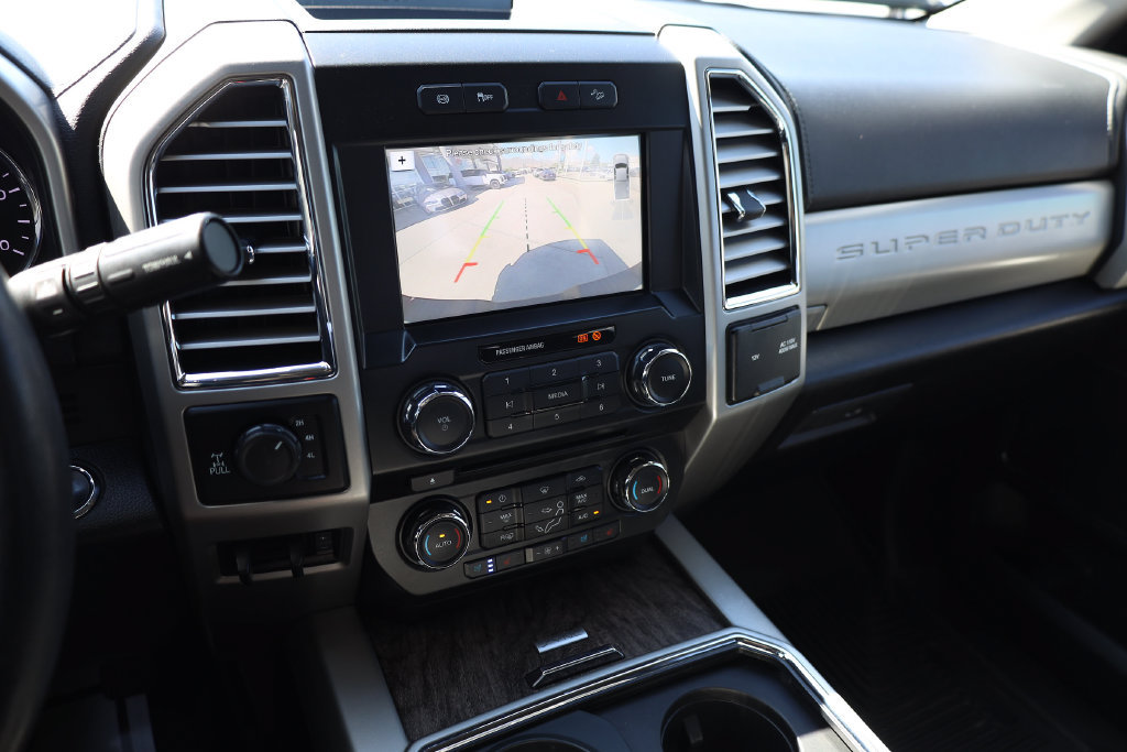 Used 2017 Ford F250 Lariat w/ Lariat Ultimate Package AWD/4WD image 15