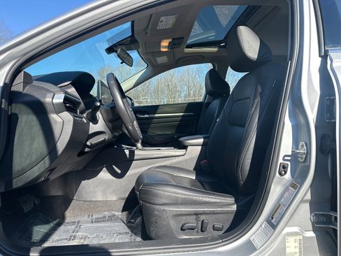 Used 2023 Nissan Altima 2.5 SL image 10