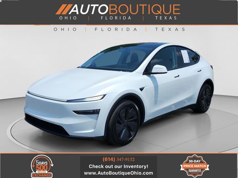 Used 2026 Tesla Model Y Long Range AWD/4WD image 1