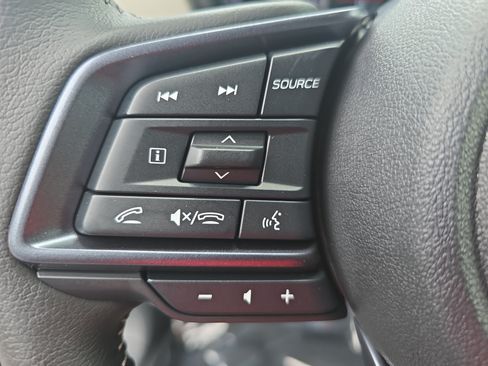 Used 2025 Subaru Forester Limited AWD/4WD image 17