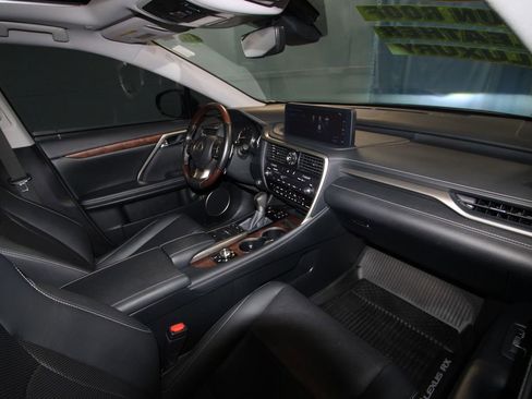 Used 2022 Lexus RX 350L Premium image 28