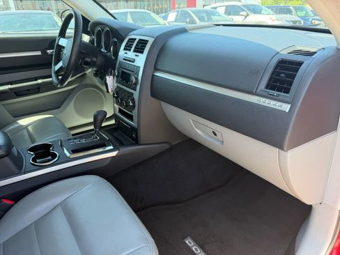 Used 2008 Dodge Magnum R/T w/ Protection Group RWD image 10