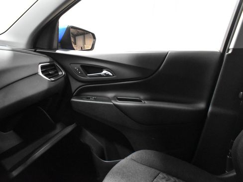 Used 2024 Chevrolet Equinox LT w/ LPO, Floor Liner Package FWD image 21