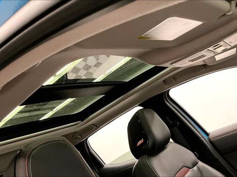Used 2025 Nissan Kicks SR w/ SR Premium Package FWD image 20