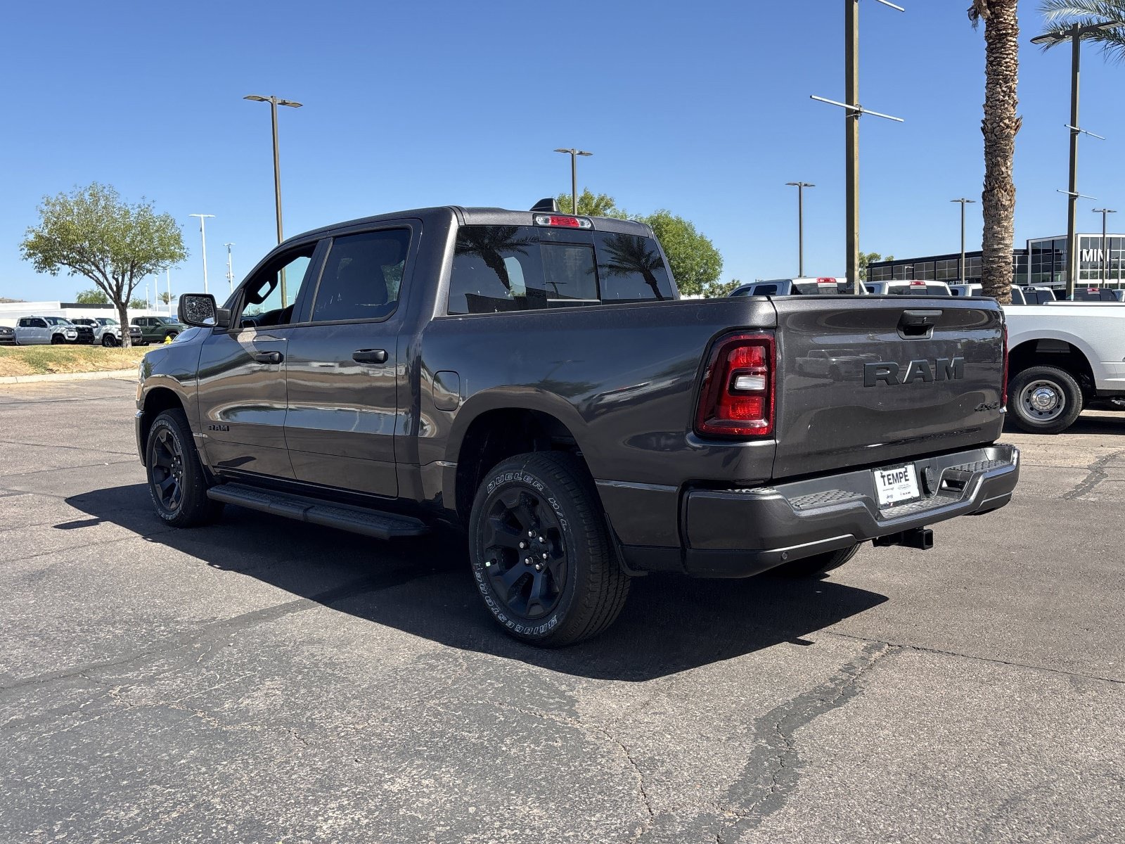 New 2026 RAM 1500 Express AWD/4WD image 4