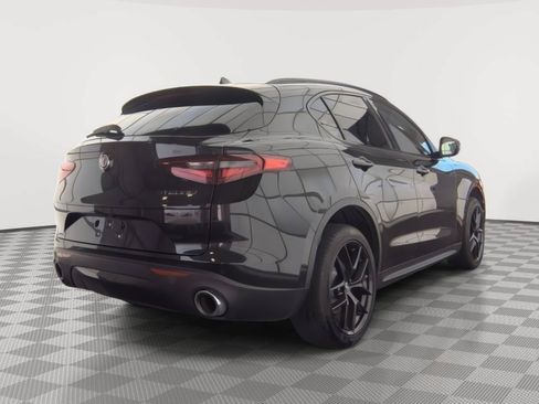 Used 2021 Alfa Romeo Stelvio Sprint w/ Nero Edizione RWD image 2