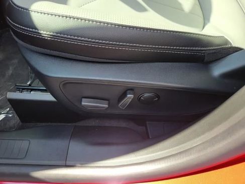 New 2026 Ford Escape SE w/ PHEV Premium Package image 21