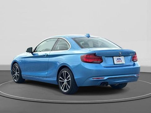 Used 2020 BMW 230i Coupe w/ Premium Package image 7