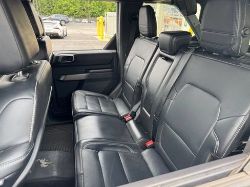 Used 2021 Ford Bronco First Edition AWD/4WD image 7