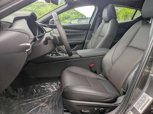 New 2026 MAZDA MAZDA3 Hatchback w/Premium Plus Pkg AWD/4WD image 11