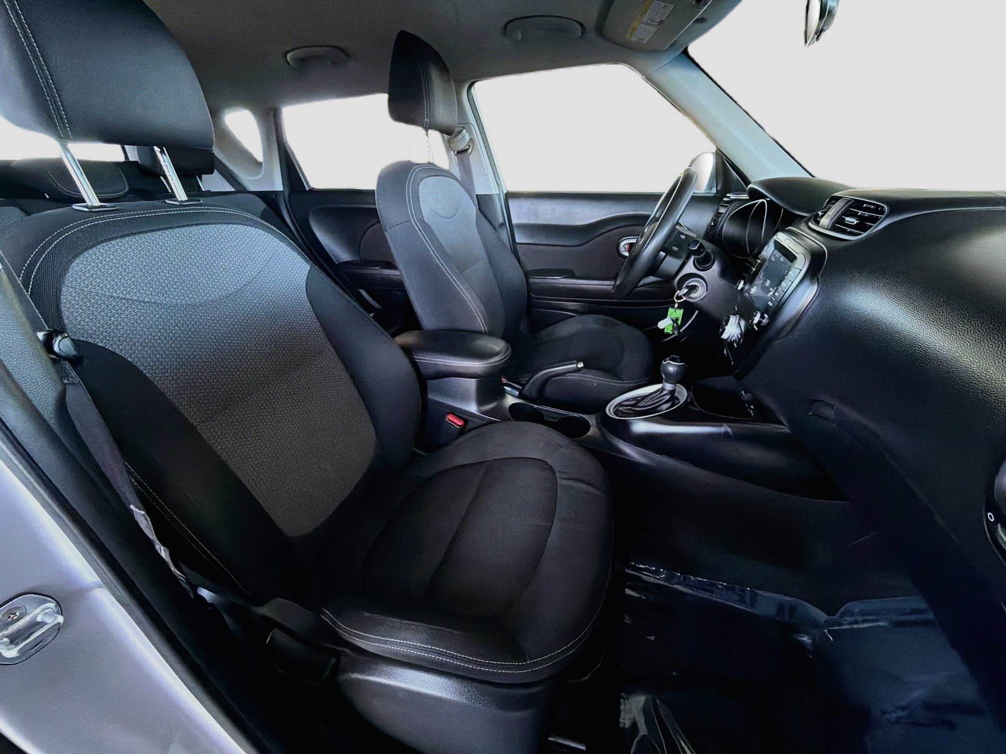 Used 2019 Kia Soul + FWD image 29