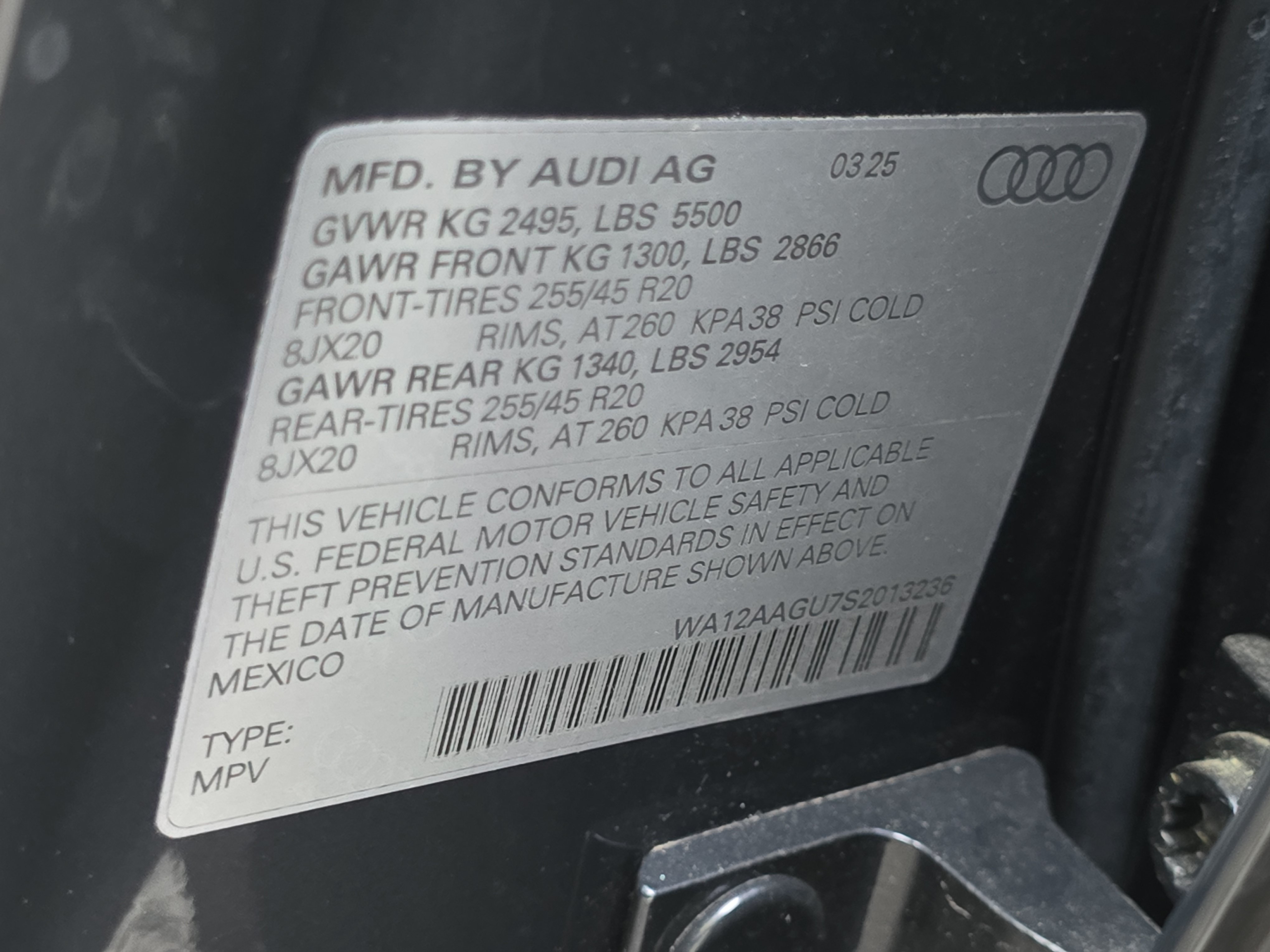 Used 2025 Audi Q5 Premium Plus w/ Premium Plus AWD/4WD image 35