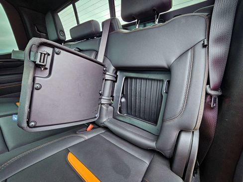 Used 2024 GMC Sierra 1500 AT4 w/ Technology Package image 35