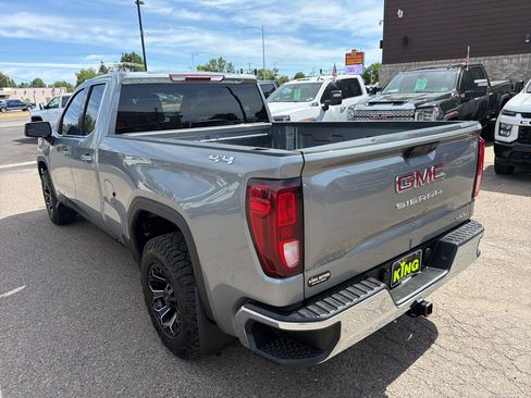 Used 2023 GMC Sierra 1500 SLE w/ Enhanced Capability Package AWD/4WD image 4