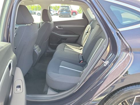 Used 2025 Hyundai Sonata SEL FWD image 9