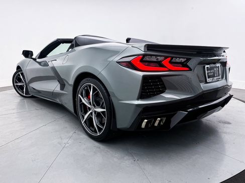 Used 2022 Chevrolet Corvette Stingray Premium Conv w/ Battery Protection Package image 2