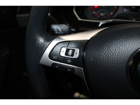 Used 2021 Volkswagen Jetta S image 29