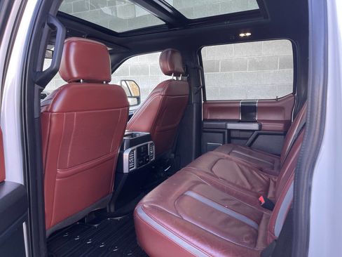 Used 2018 Ford F250 Platinum w/ Platinum Ultimate Package image 15