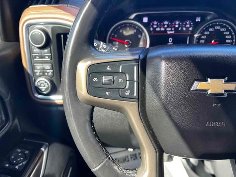 Used 2019 Chevrolet Silverado 1500 High Country image 24