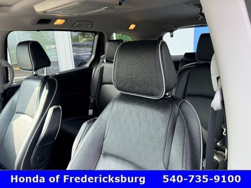 Certified 2024 Honda Odyssey Elite image 36