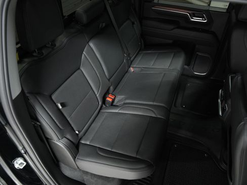 Used 2025 GMC Sierra 2500 Denali w/ Denali Reserve Package image 15