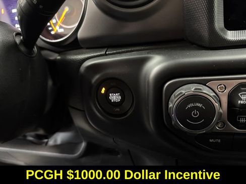 Used 2023 Jeep Wrangler Willys image 21