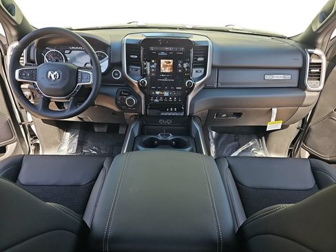 New 2026 RAM 1500 Big Horn w/ Back Country Package AWD/4WD image 9