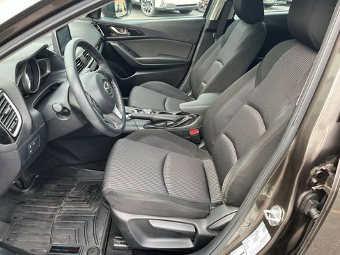 Used 2016 MAZDA MAZDA3 i Touring w/ Popular Equipment Package FWD image 13