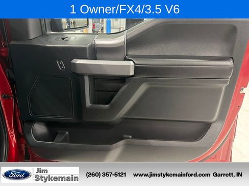 Used 2016 Ford F150 XLT w/ Equipment Group 302A Luxury AWD/4WD image 32