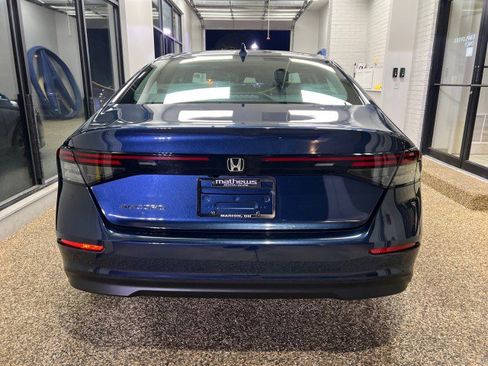 Used 2024 Honda Accord EX image 3