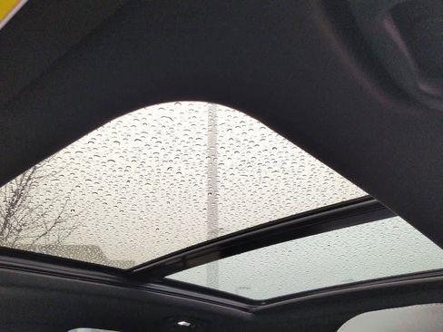 Used 2023 Cadillac XT4 Premium Luxury w/ Cold Weather Package image 19