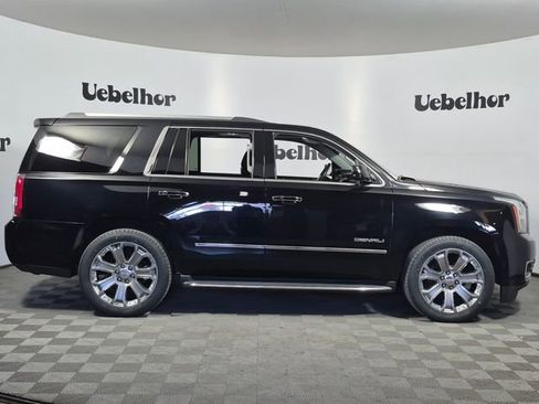 Used 2017 GMC Yukon Denali w/ Open Road Package AWD/4WD image 8